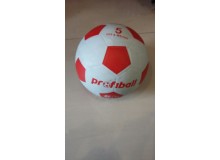 Футбольный мяч резиновый VA 0014